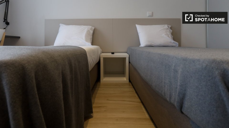 Apartment Porto, 8 beds — photo 2