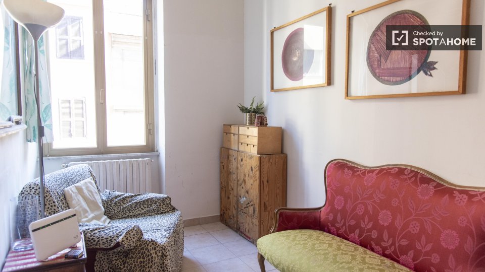 Double room Rome, 4 beds, 90m² — photo 62