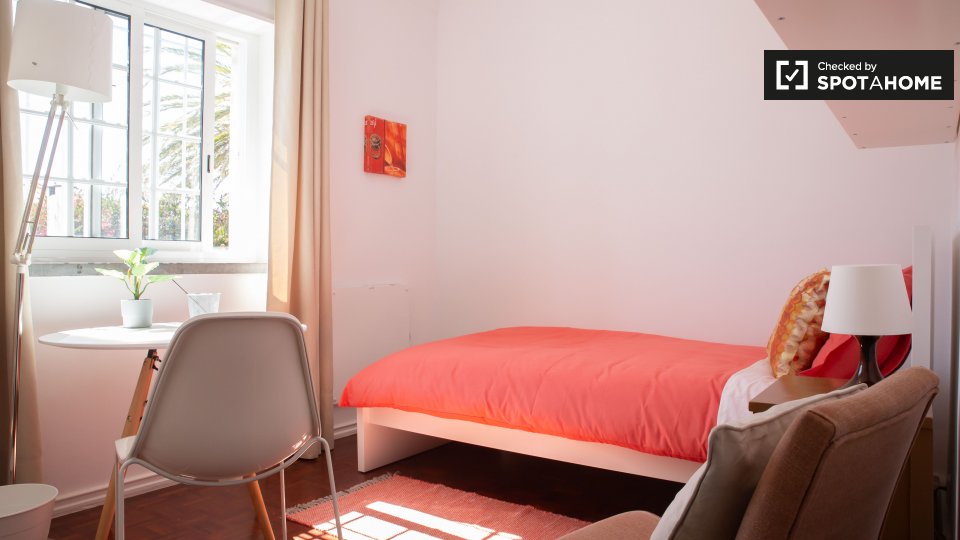 Double room Lisbon, 12 beds, 350m² — photo 2