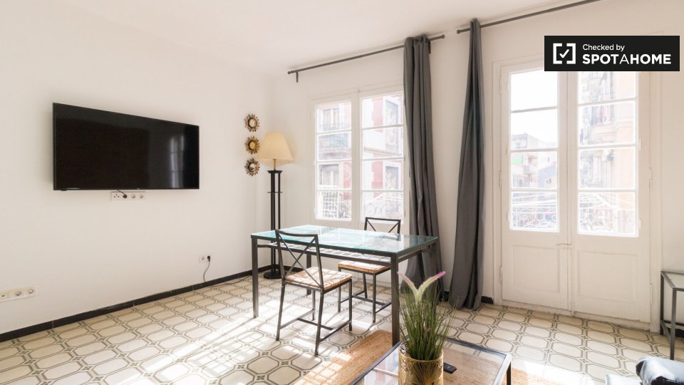 Apartment Barcelona, 2 beds, 75m² — photo 13