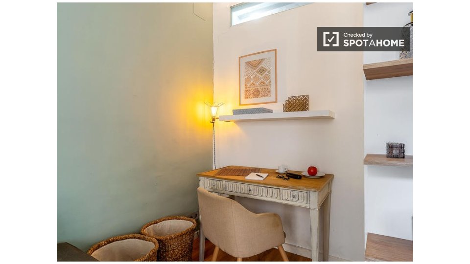 Apartment Barcelona, 2 beds — photo 7