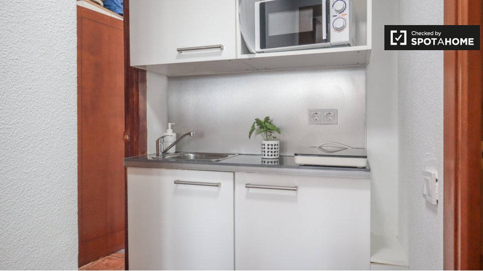 Apartment mono Madrid, 23m² — photo 12