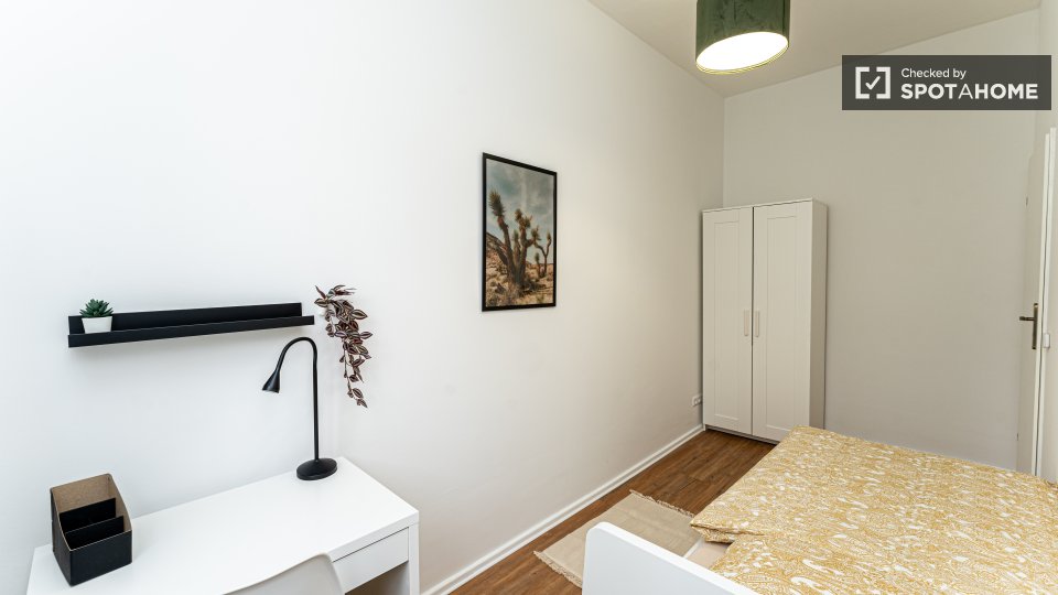 Double room Berlin, 4 beds, 68m² — photo 18