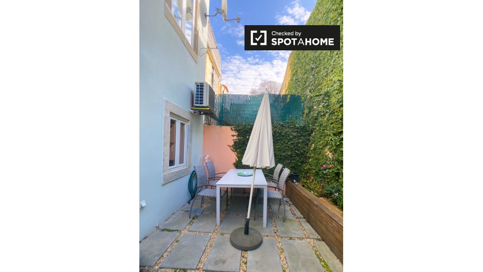 Apartment Lisbon, 1 bed, 55m² — photo 12