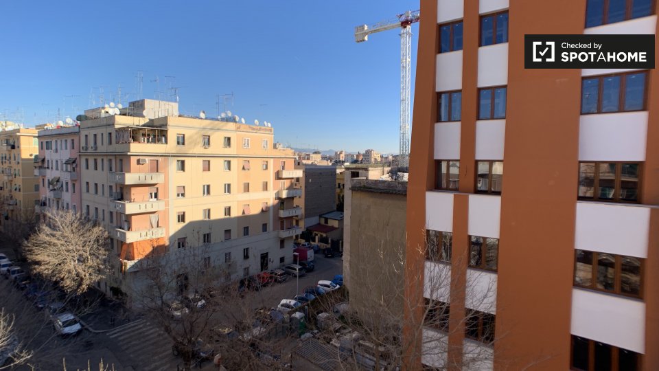 Double room Rome, 2 beds, 60m² — photo 1
