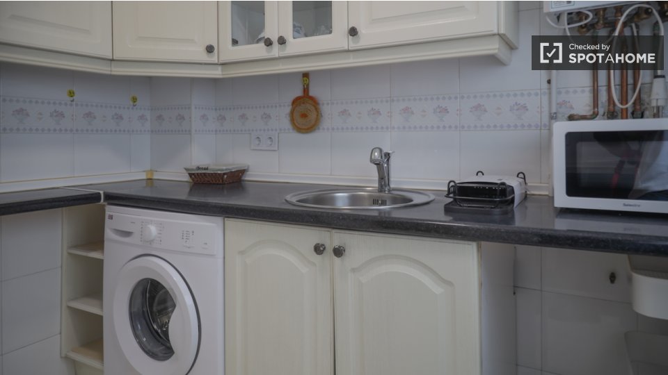 Apartment Madrid, 2 beds — photo 5