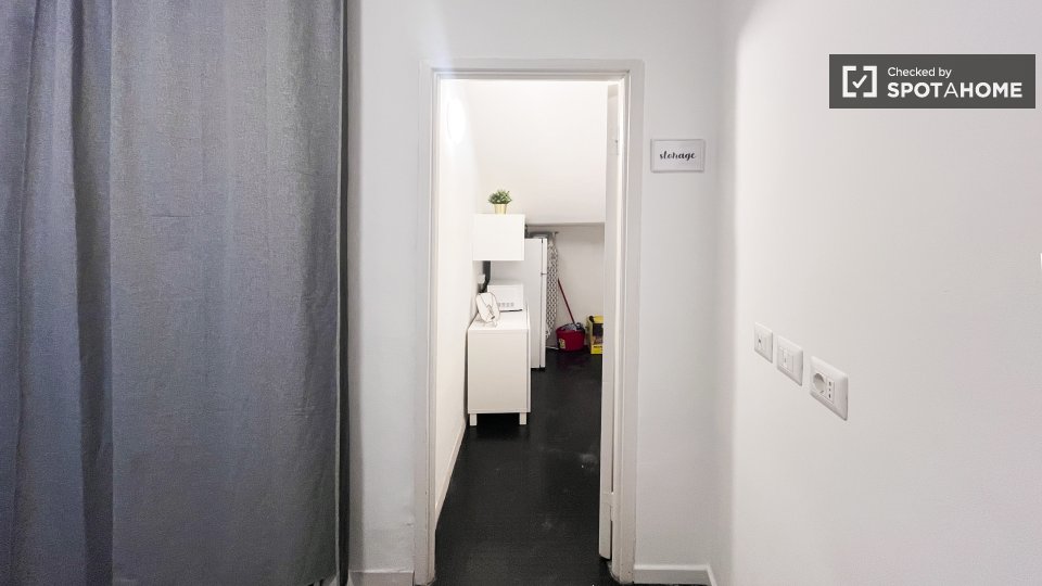 Double room Milan, 2 beds — photo 1