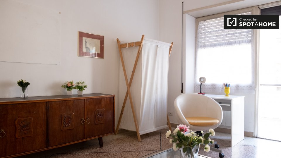 Double room Rome, 5 beds — photo 12
