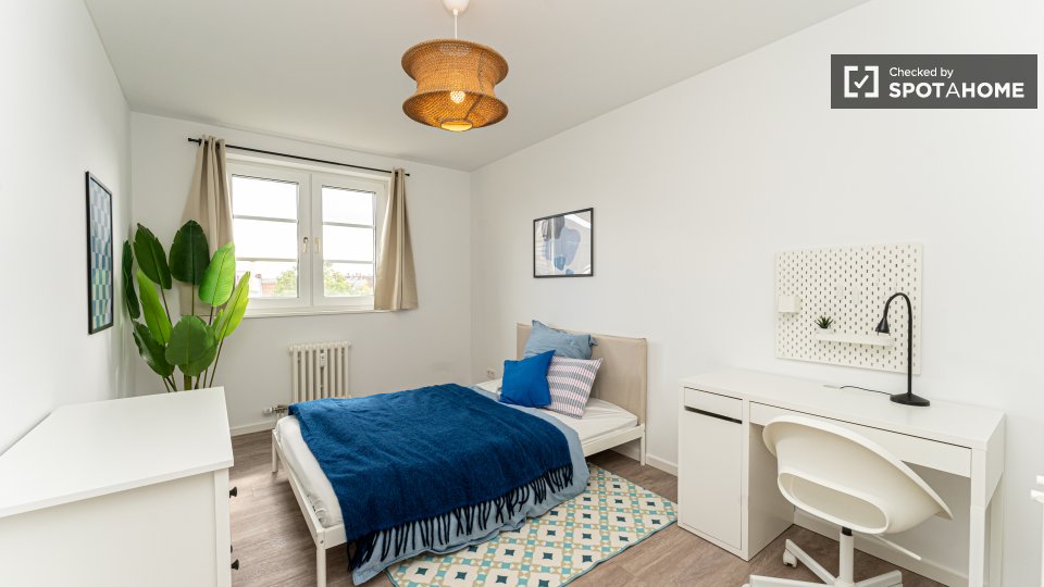 Double room Berlin, 4 beds, 60m² — photo 8