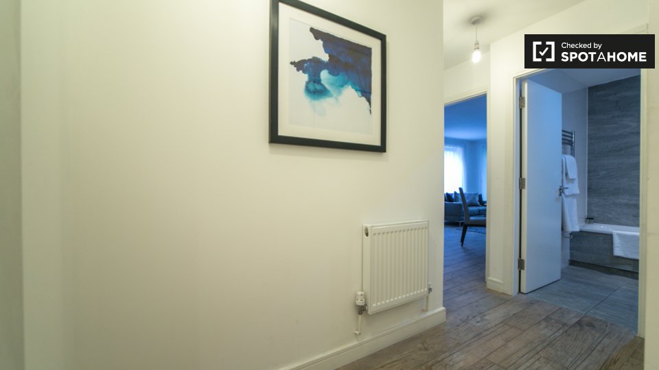 Apartment London, 2 beds — photo 16