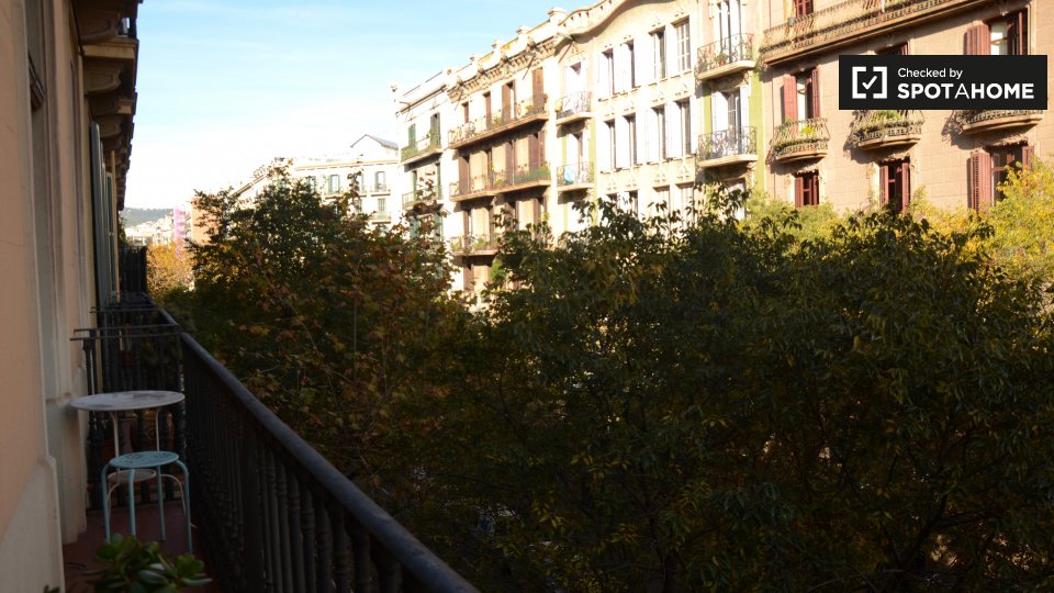 Double room Barcelona, 4 beds, 84m² — photo 14
