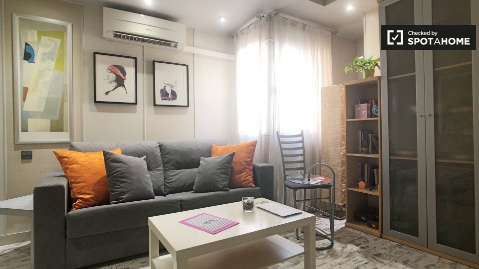 Moderno apartamento de 1 dormitorio en alquiler en