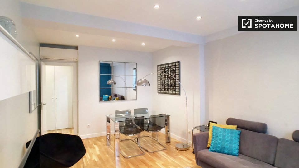 Apartment Madrid, 2 beds, 73m² — photo 3