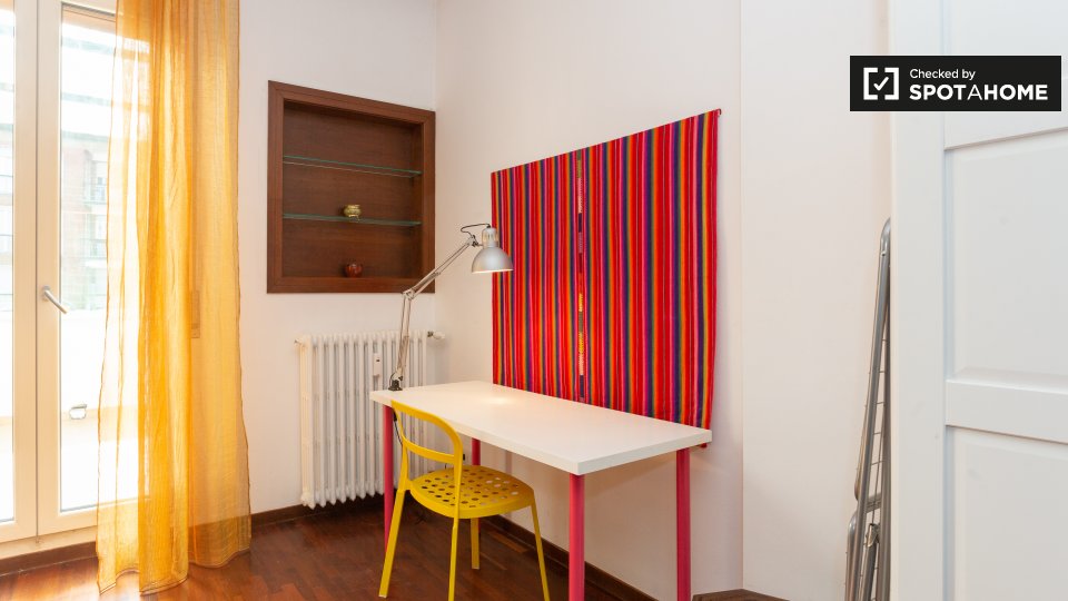 Double room Milan, 3 beds — photo 3