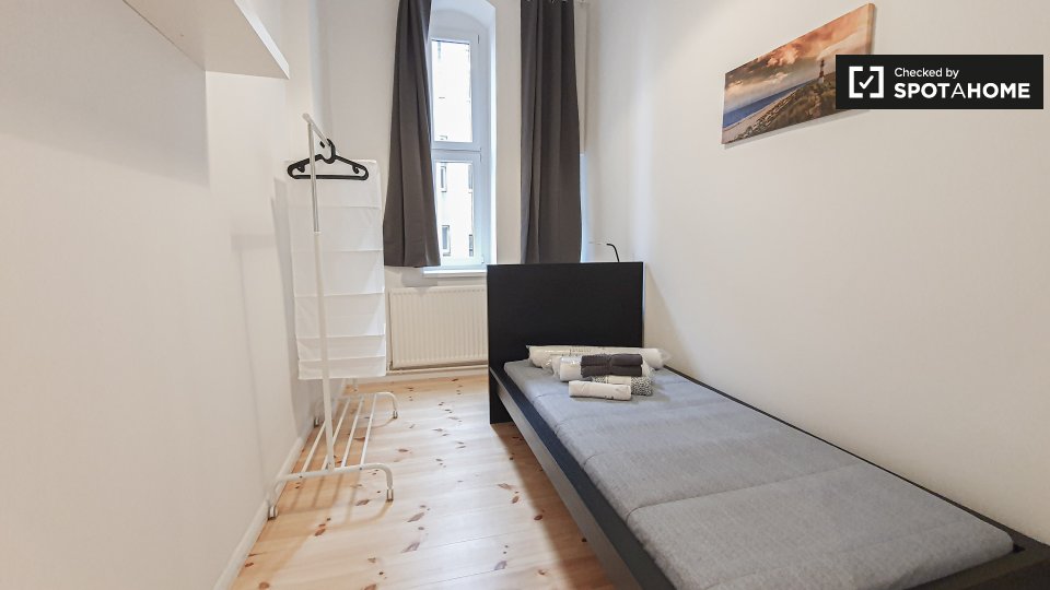Double room Berlin, 4 beds — photo 15