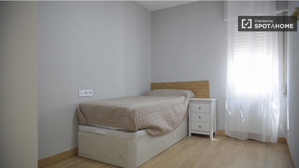 Apartment Madrid, 2 beds — photo 11