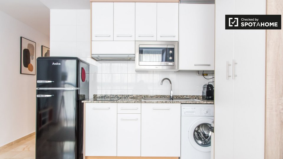 Apartment Valencia, 1 bed, 60m² — photo 3