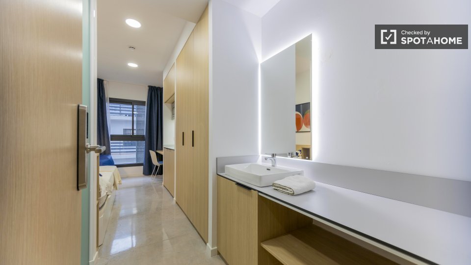 Double room Valencia, 70 beds — photo 6