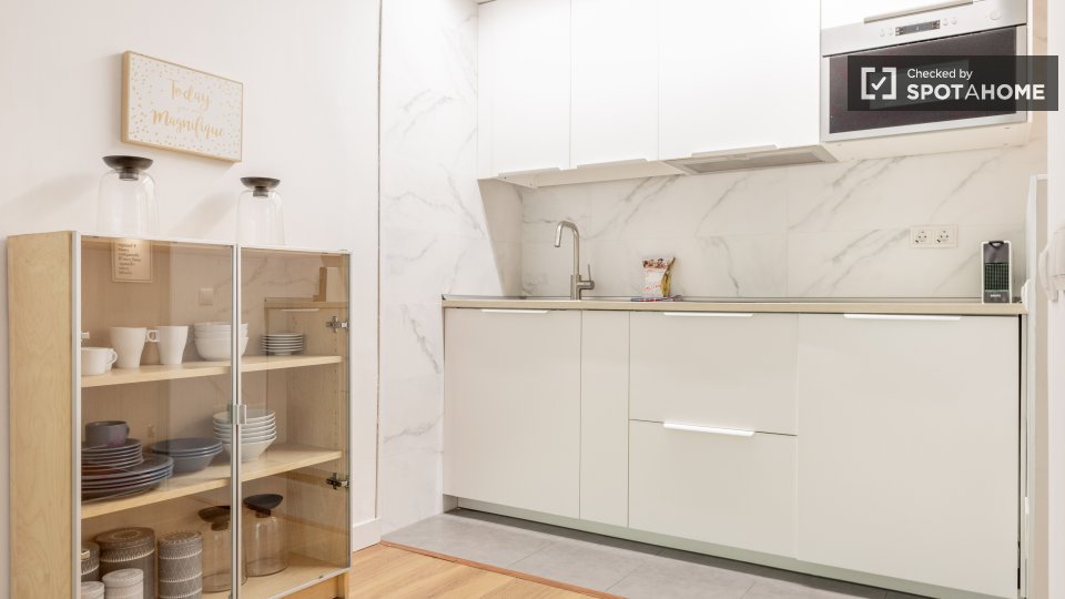 Apartment Madrid, 1 bed — photo 34