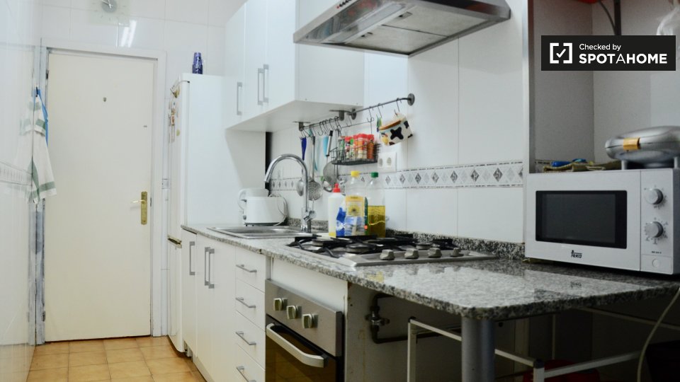 Double room Barcelona, 4 beds, 100m² — photo 11