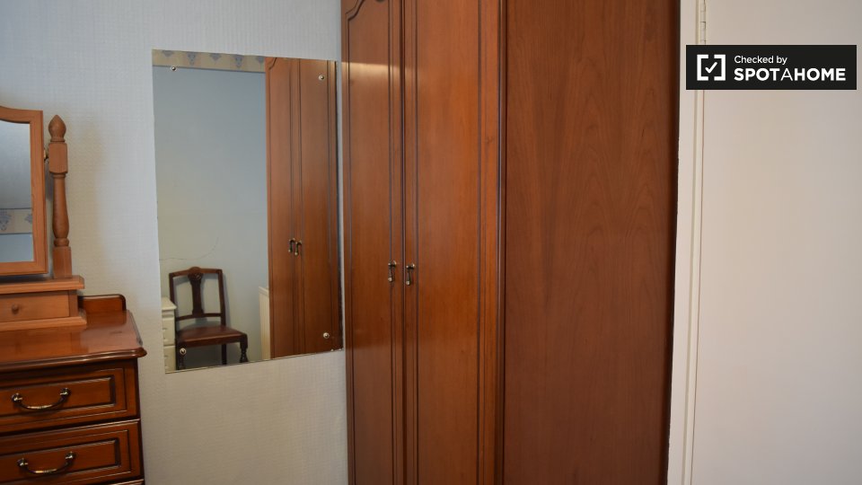 Double room Dublin, 3 beds — photo 1