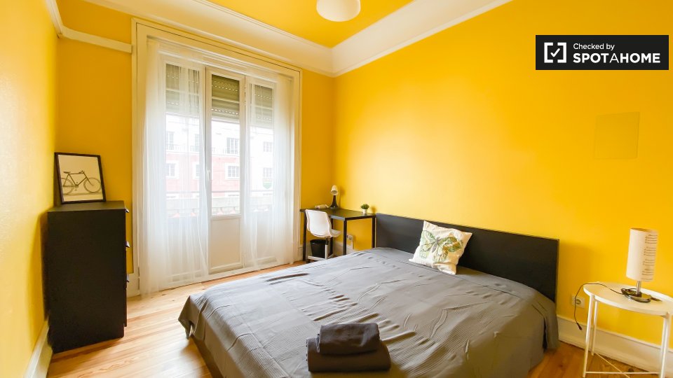Double room Lisbon, 7 beds, 130m² — photo 8