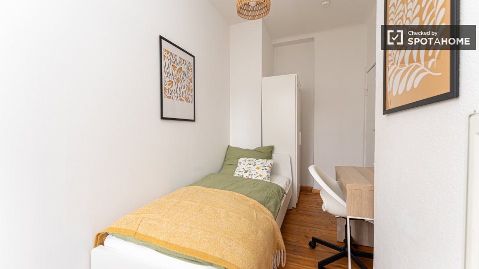 Double room Berlin, 4 beds, 56m² — photo 10