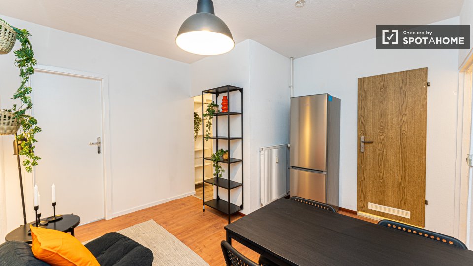 Double room Berlin, 7 beds, 115m² — photo 17