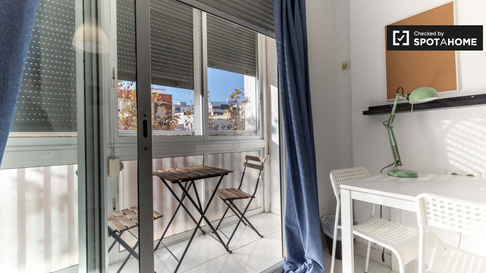 Habitación doble Valencia, 5 habitaciones — foto 5