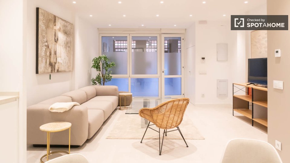 Apartment Madrid, 2 beds, 105m² — photo 20