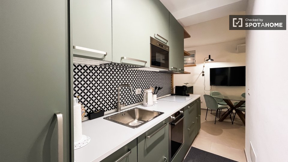 Apartment Milan, 1 bed — photo 5