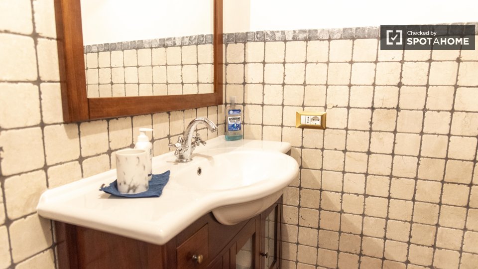 Apartment Rome, 1 bed — photo 5