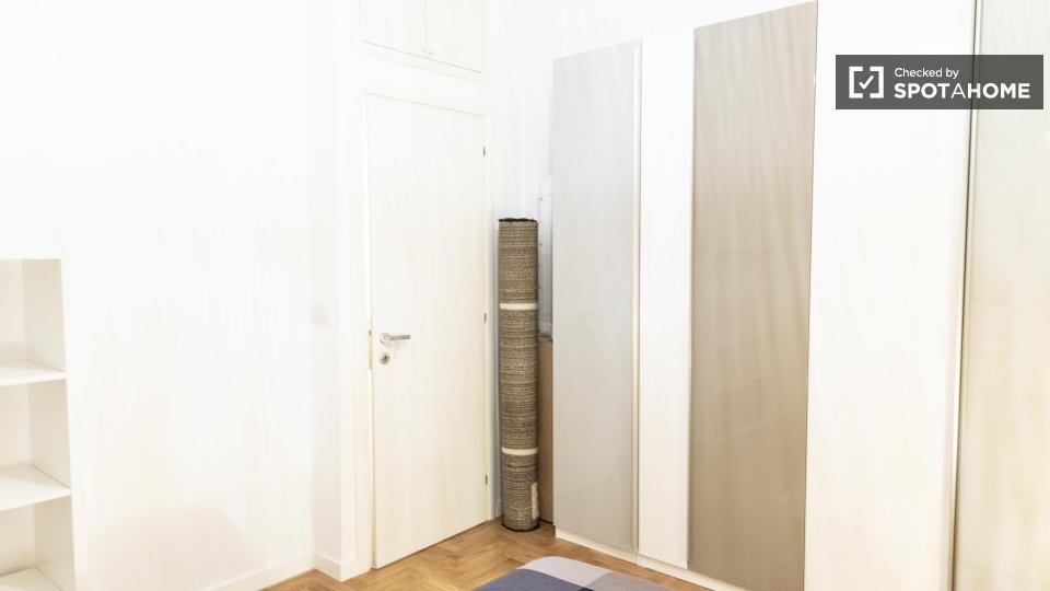 Apartment Rome, 1 bed — photo 12