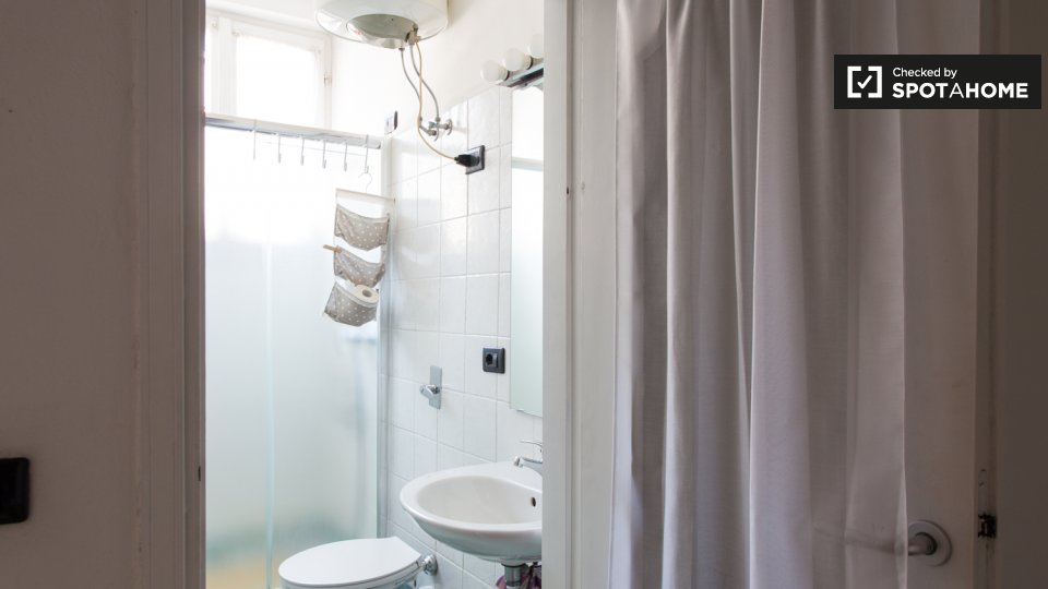 Double room Milan, 4 beds, 90m² — photo 7