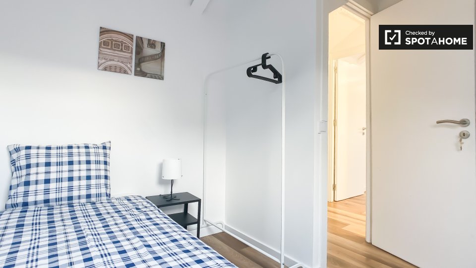 Double room Lisbon, 7 beds — photo 5