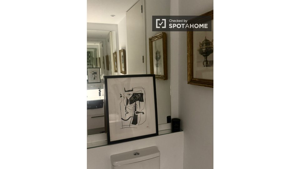 Double room Valencia, 3 beds, 140m² — photo 33