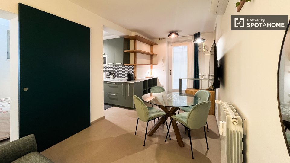 Apartment Milan, 1 bed — photo 11