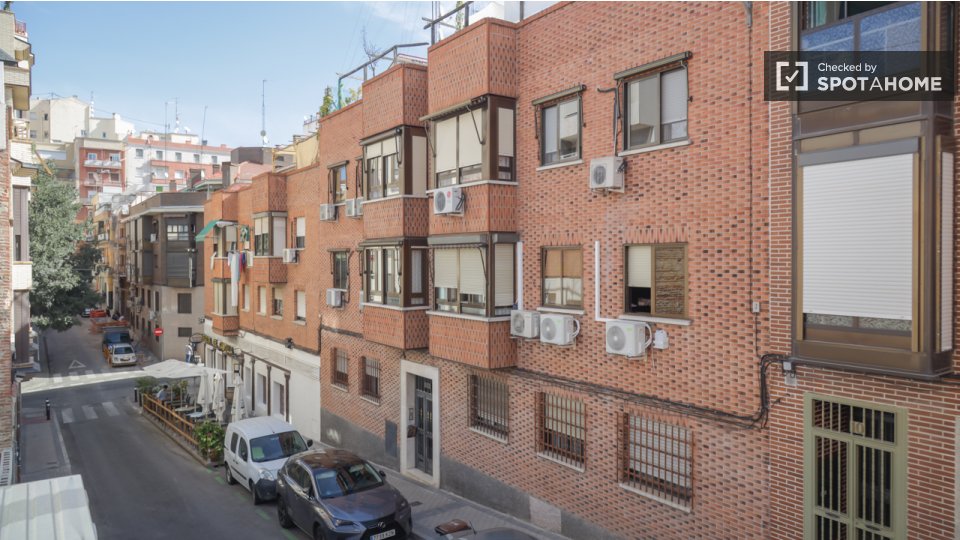 Apartment mono Madrid — photo 8