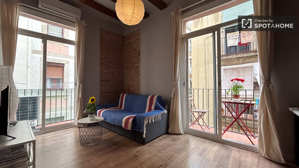 Apartment Barcelona, 1 bed, 52m² — photo 10