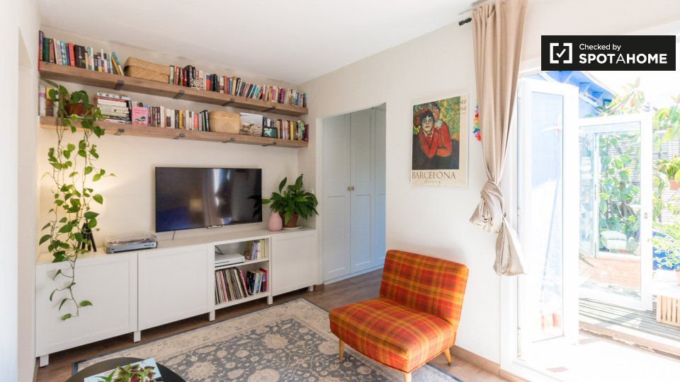 Apartment mono Barcelona, 70m² — photo 1