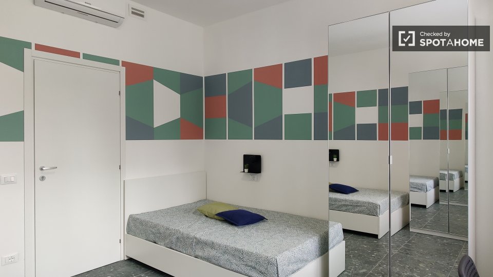 Double room Milan, 9 beds — photo 11