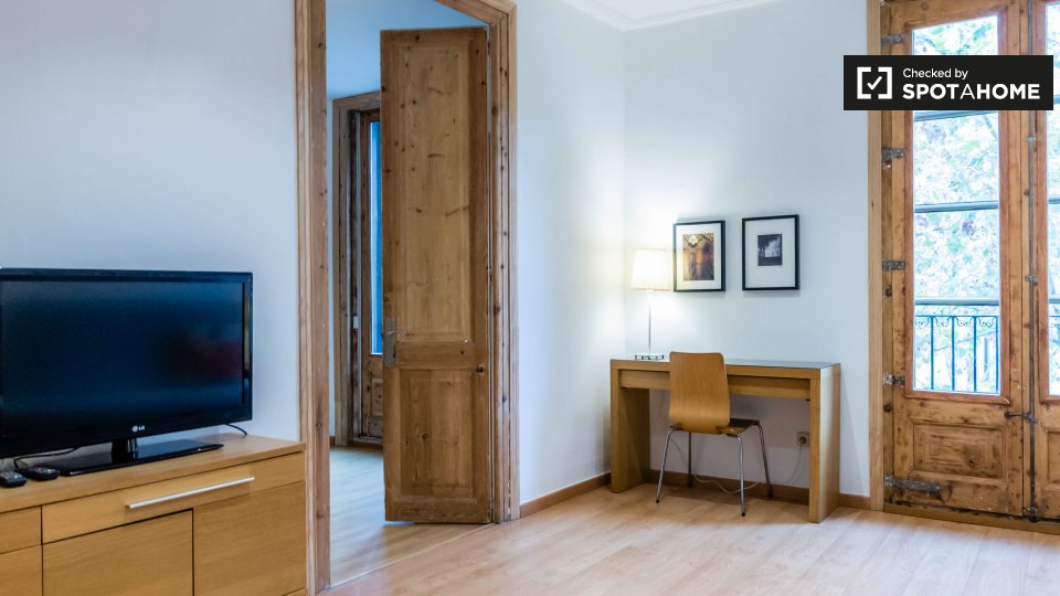 Apartment Barcelona, 3 beds, 110m² — photo 6