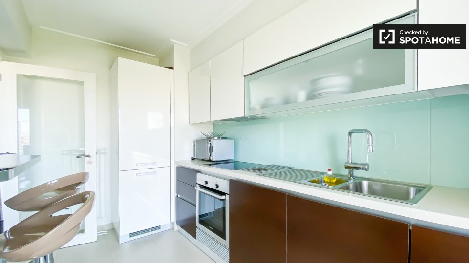Apartment Lisbon, 1 bed, 70m² — photo 8