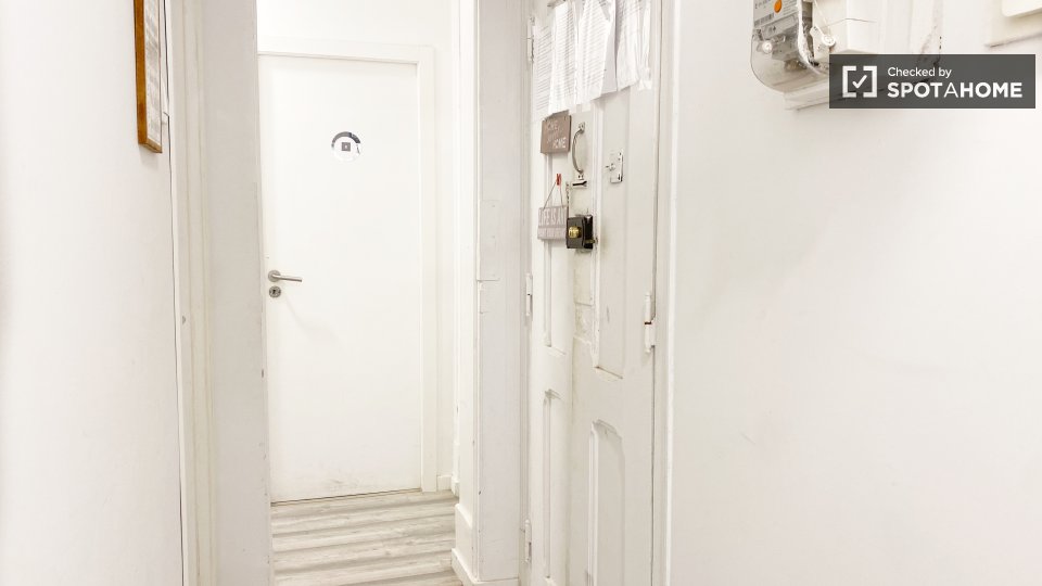 Double room Lisbon, 7 beds — photo 3