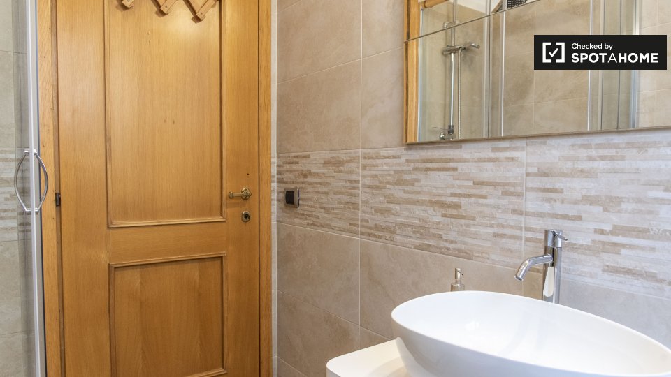 Apartment Rome, 1 bed, 50m² — photo 13