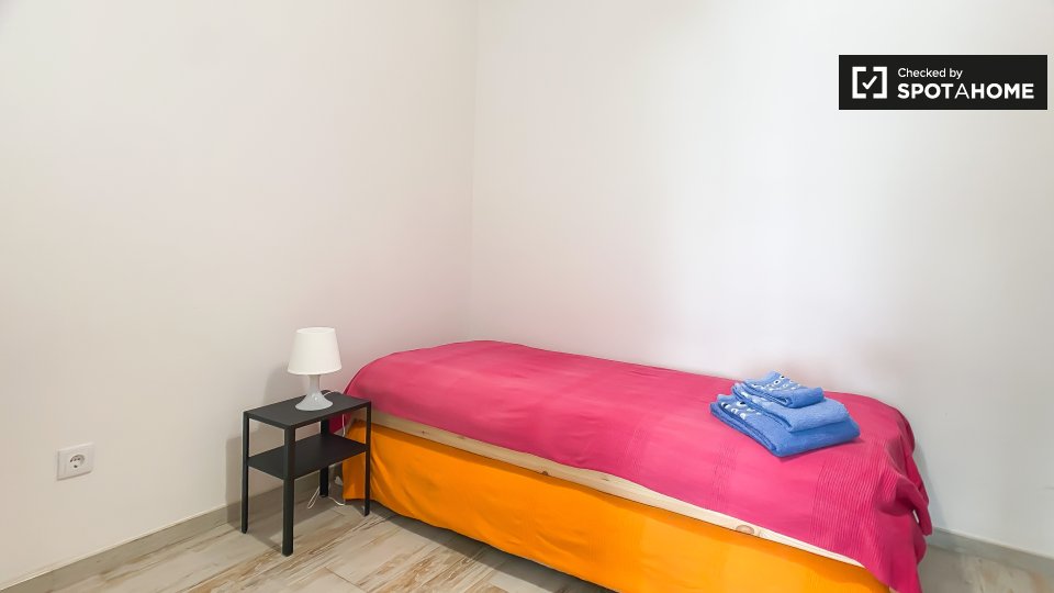 Apartment mono Lisbon — photo 9
