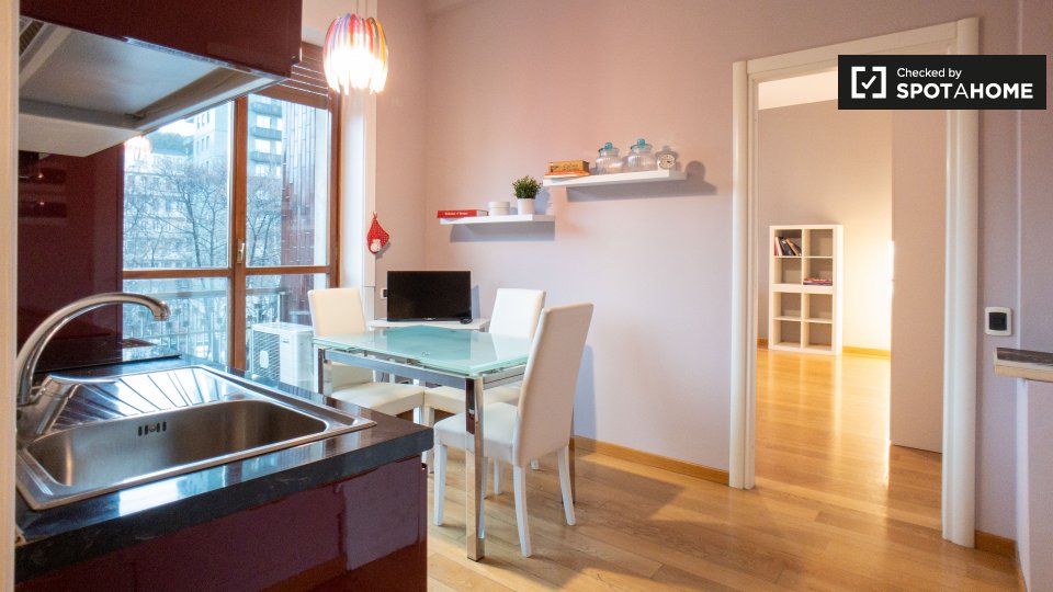 Apartment Milan, 2 beds, 85m² — photo 2