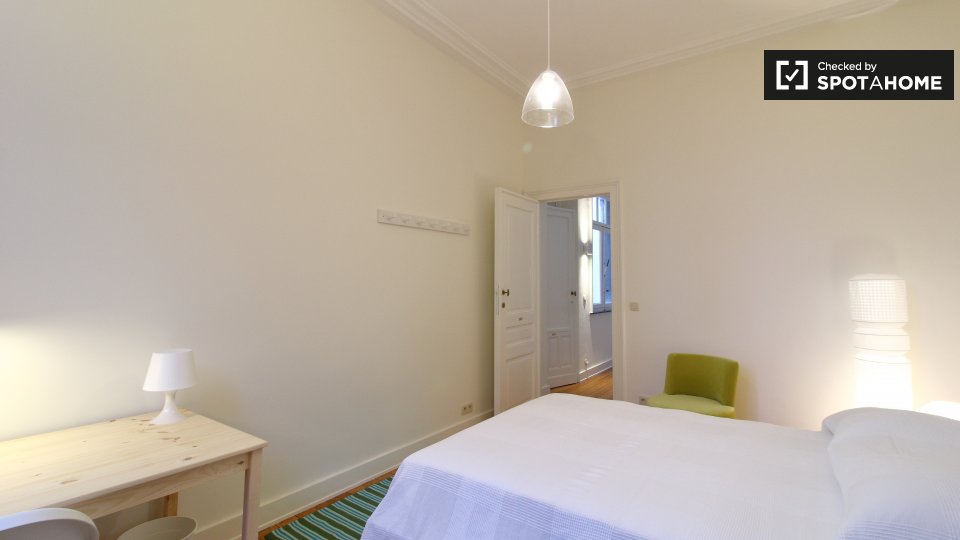 Double room Brussels, 11 beds, 750m² — photo 3