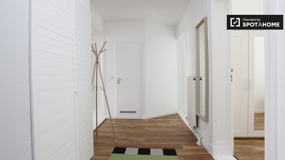 Apartment Berlin, 4 beds, 104m² — photo 6