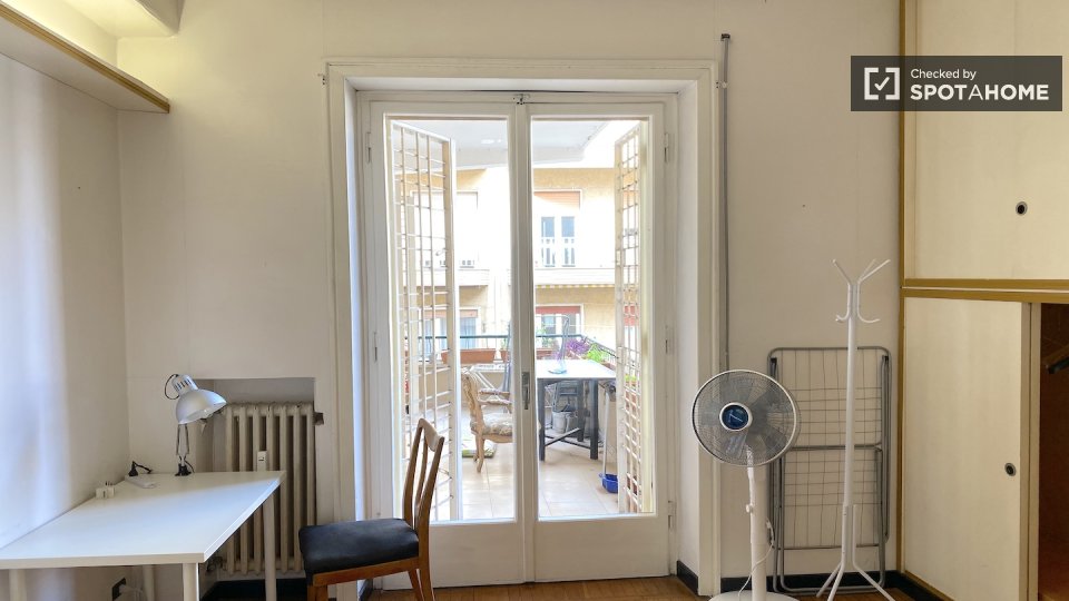 Double room Rome, 5 beds — photo 24